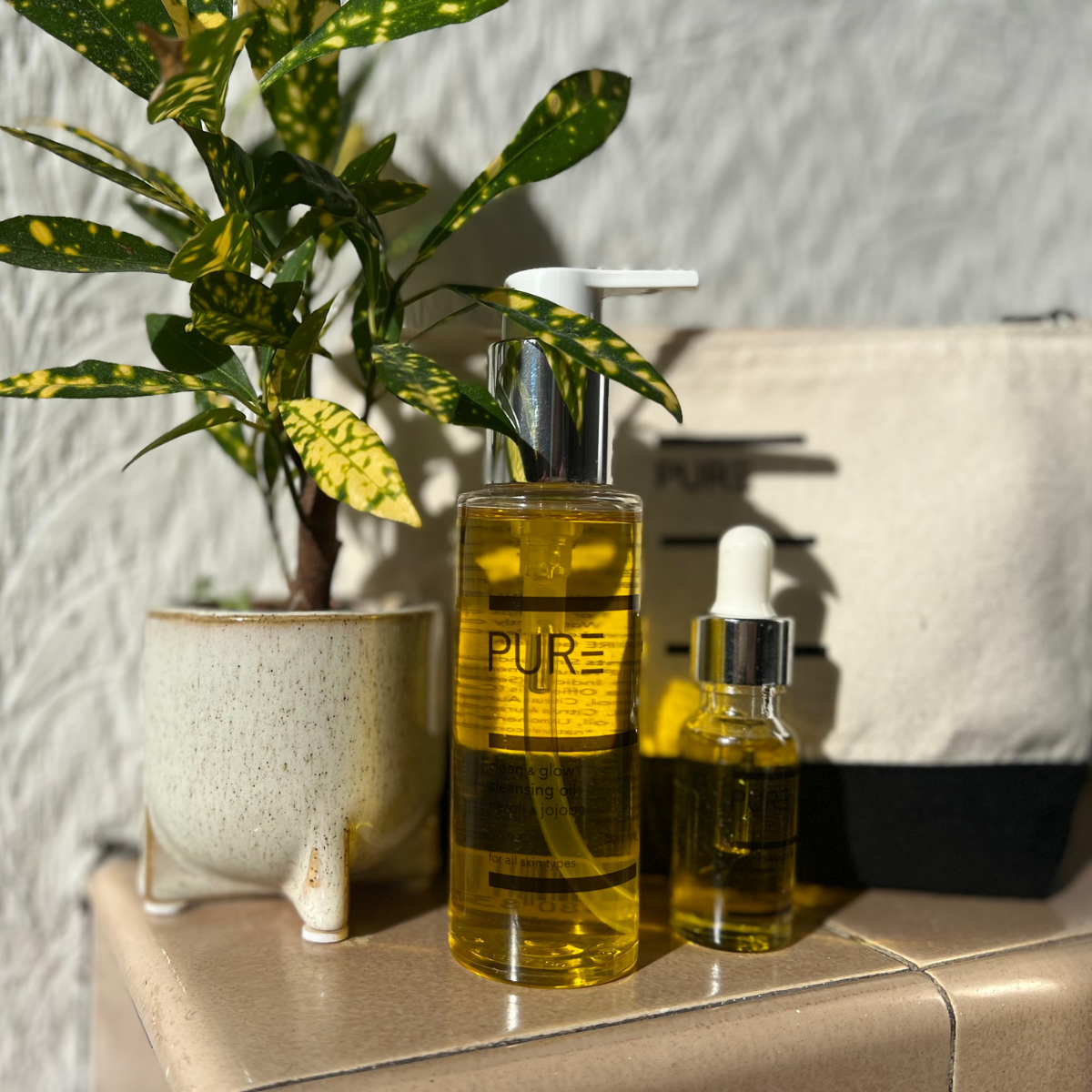 PURE Clean Glow Cleansing Oil lifestyle photo – professional spa skincare at home